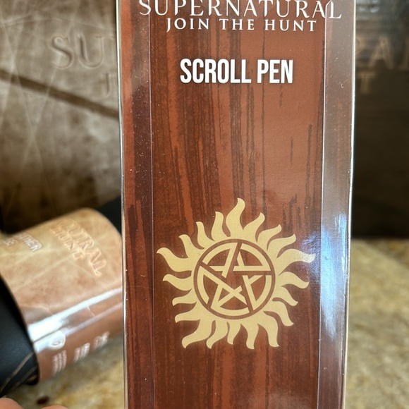 Supernatural Pen and leather case - Picture 4 of 5